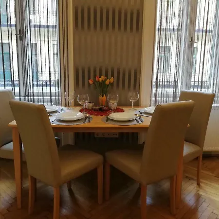 New West10 Star Center Apartment Budapest