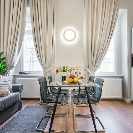 Dorothy's Apartment