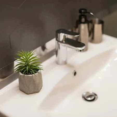 Kertesz Design Apartment
