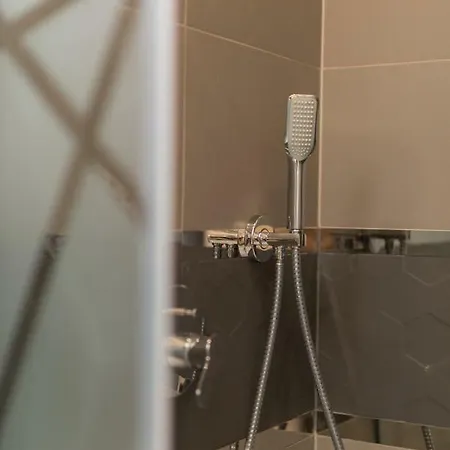 Kertesz Design * Budapest