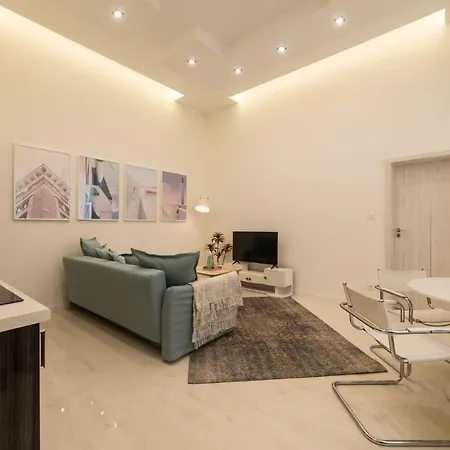 Kertesz Design * בודפשט
