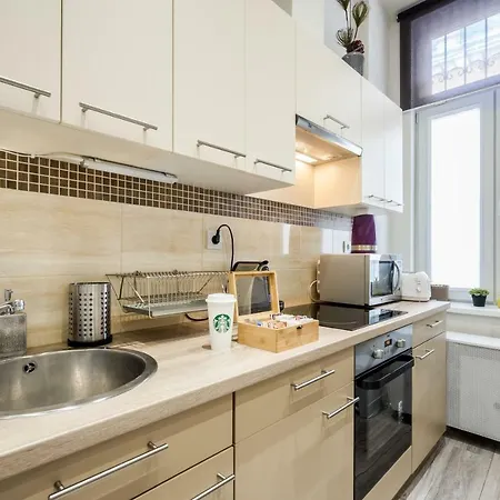 Apartment A9 Houseleek Astoria