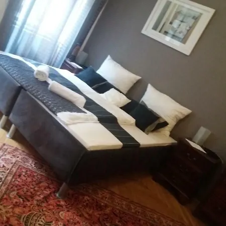 New West10 Star Center Budapest