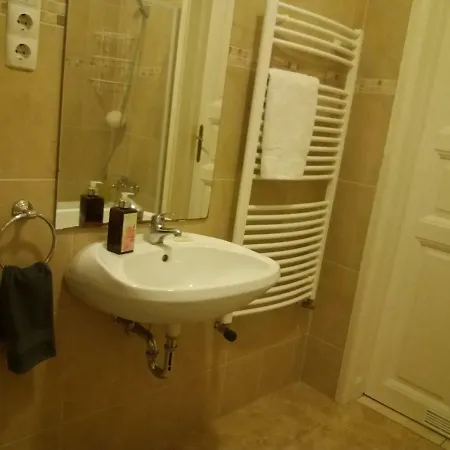New West10 Star Center Budapest
