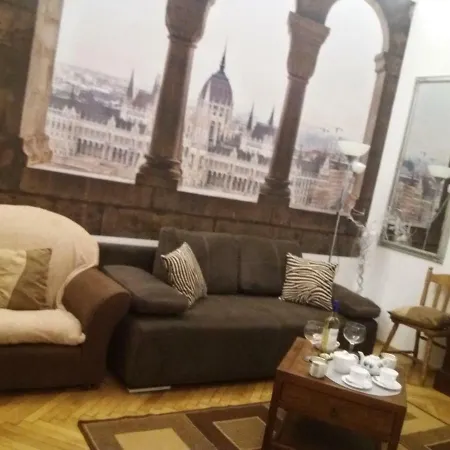 New West10 Star Center Budapest