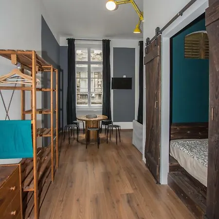 Hedonist Lägenhetshotell Budapest