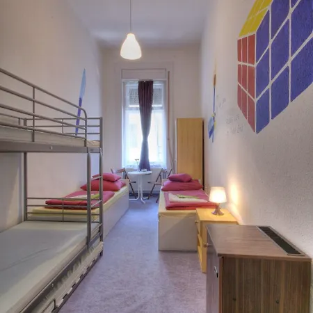 Hotel Opera Minihotel 2*