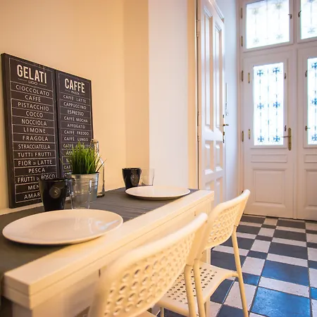 Opera Minihotel Budapešť