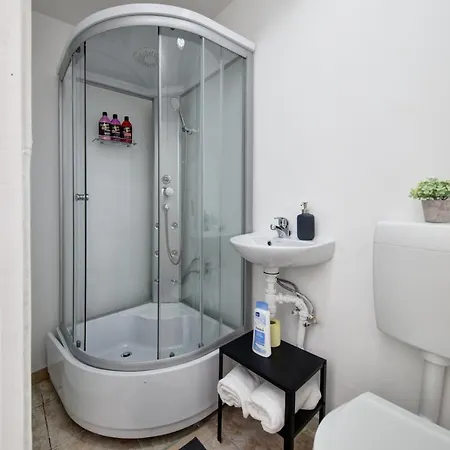 Apartman Bg Kaldy Gyula Studio's *