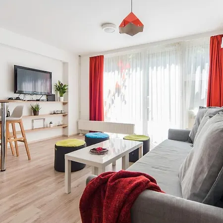 Modern Four Bedroom In Palace District Budapest