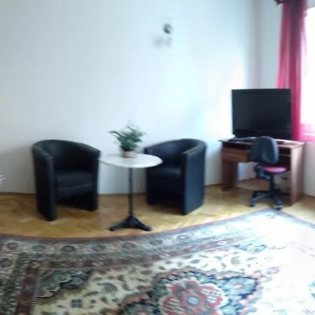 Apartment Gyoengyi *