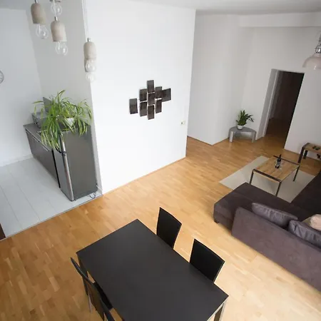 Mill House Suites Апартаменты