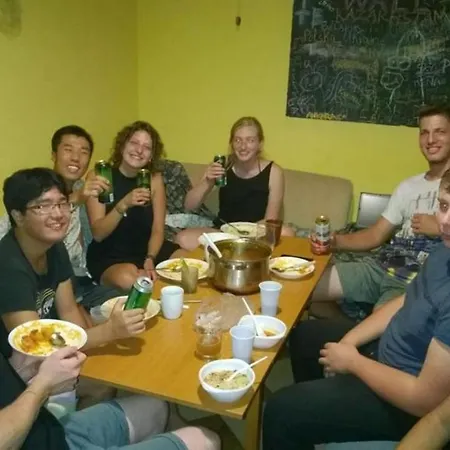 Comebackpackers بيت شباب بودابست