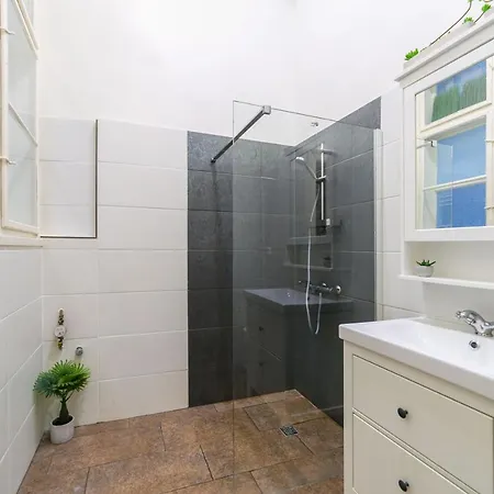 The Mondain Apartment Budapest