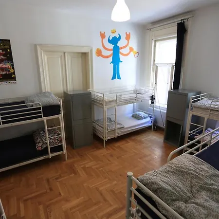 Meander Budapest