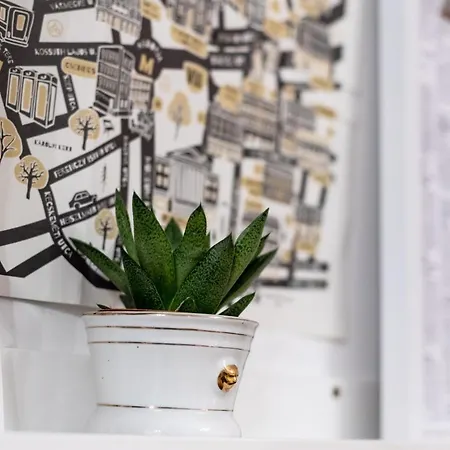 Cozy Boho Apartment, Super Central, Parliament, Netflix * Budapešť