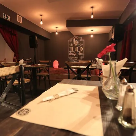 Meander Hostel Budapest