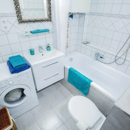Center Apartman *