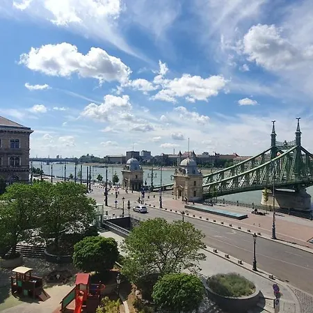 住宿加早餐酒店 多瑙河蝴蝶之家住宿加早餐旅馆 布达佩斯