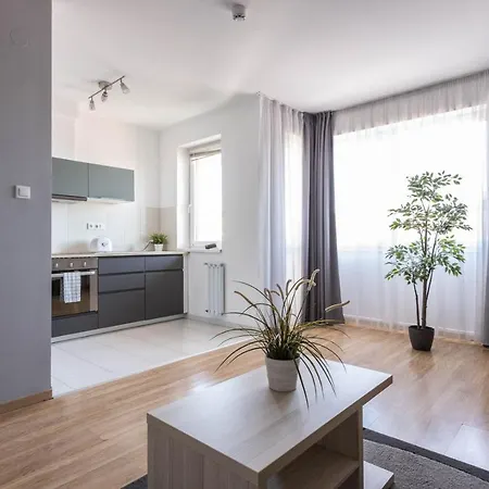 Corvin Plaza Apartments&suites 3*