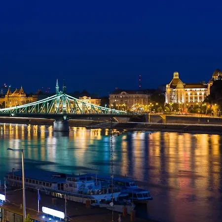 Hotel Vision By Continental Group 4*