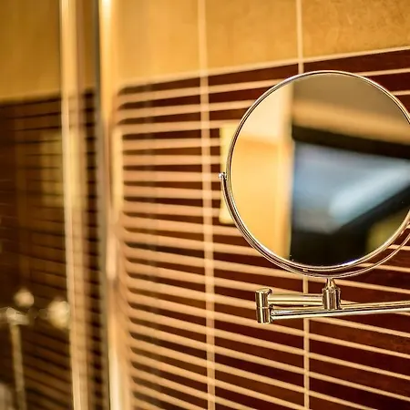 Hotel Charm - Formerly Boutique Budapest