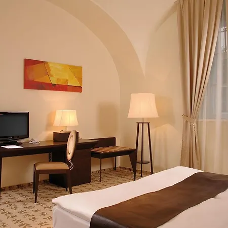 Buda Castle 4*