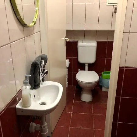 Appartement Whole Basement Former Pub3 For Bachelor / Bachelorette Party Boedapest