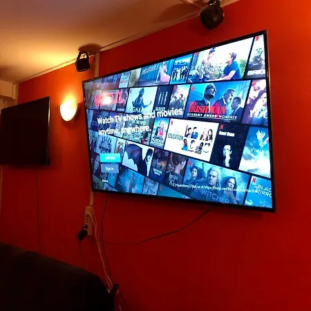 Whole Basement Former Pub3 For Bachelor / Bachelorette Party Appartement Boedapest