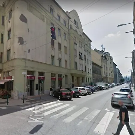 K17 Kinizsi Appartement *