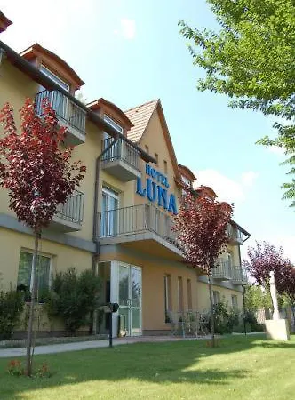 Luna Budapest