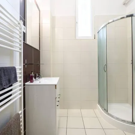 Apartment Miracle - Center *