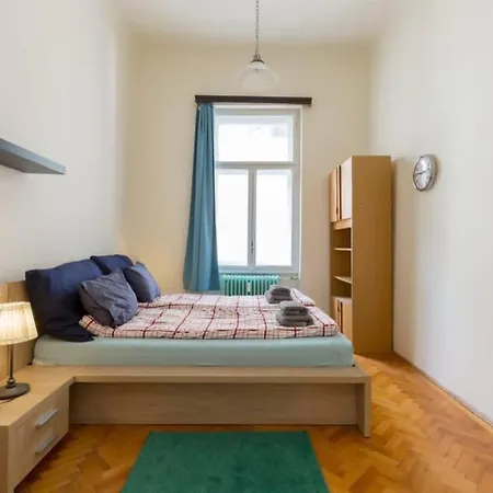Danube Residence Apartment *