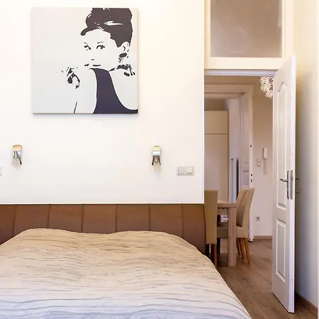 Goldcentral - Stylish - Wine Tasting Access Apartamento *