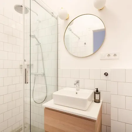 Διαμέρισμα Bpr Scandi - Designer At Kiraly Street With Ac Βουδαπέστη