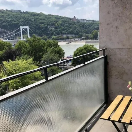 Appartement Jackquaters Boedapest