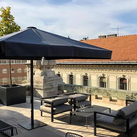 Kozmo & - Small Luxury Of The World 5*