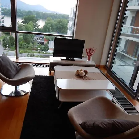 Apartment Imadnivalo Medences Hotellakas Szaunaval. *