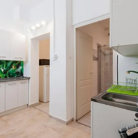 2 * Budapest