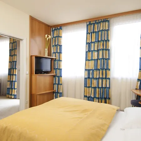 Hotel Starlight 4*