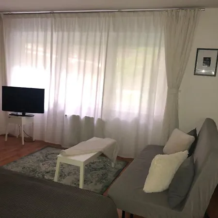 - Center West Apartmán