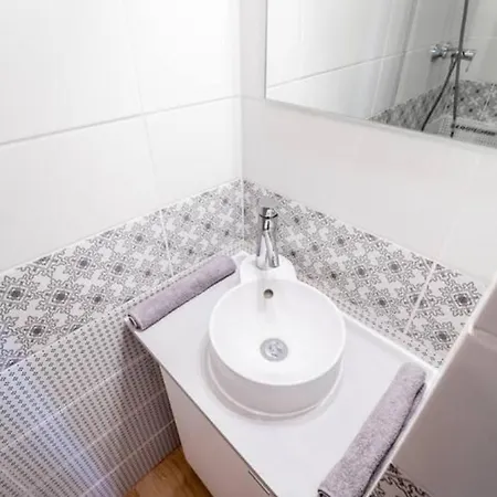 Apartment Hi-bp Sunny In The Heart Of Budapest