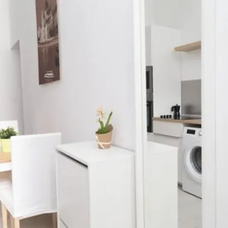Apartment Hi-bp Sunny In The Heart Of *