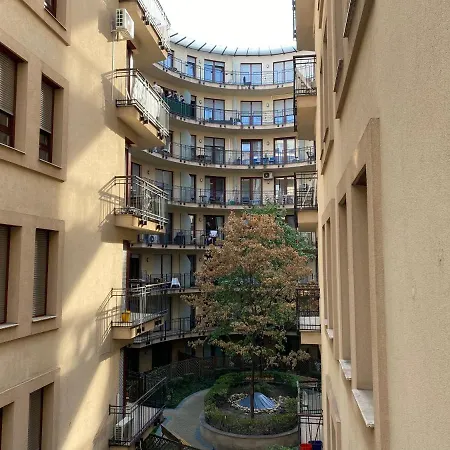 Kiraly Garden - 3rd Floor Apartment *