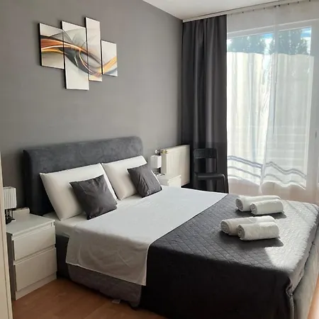 Apartment Vip Mini Resort,private Parking & Balcony Budapest