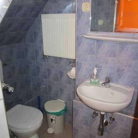 Kisherceg Szallashely Guest house