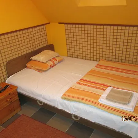 Kisherceg Szallashely * Budapest