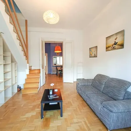 Apartament Near The Parliament Ampio Centrale