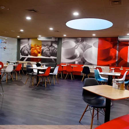Ibis Centrum Otel 3*