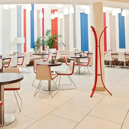 Ibis Centrum Otel